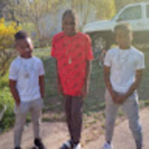 Meet your Posher, Alicia